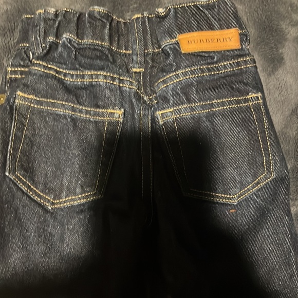 AUTHENTIC Boys matching Burberry set size 2Y. - Picture 3 of 5